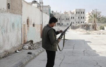 Gaza: il caso del giovane combattente e le statistiche delle vittime