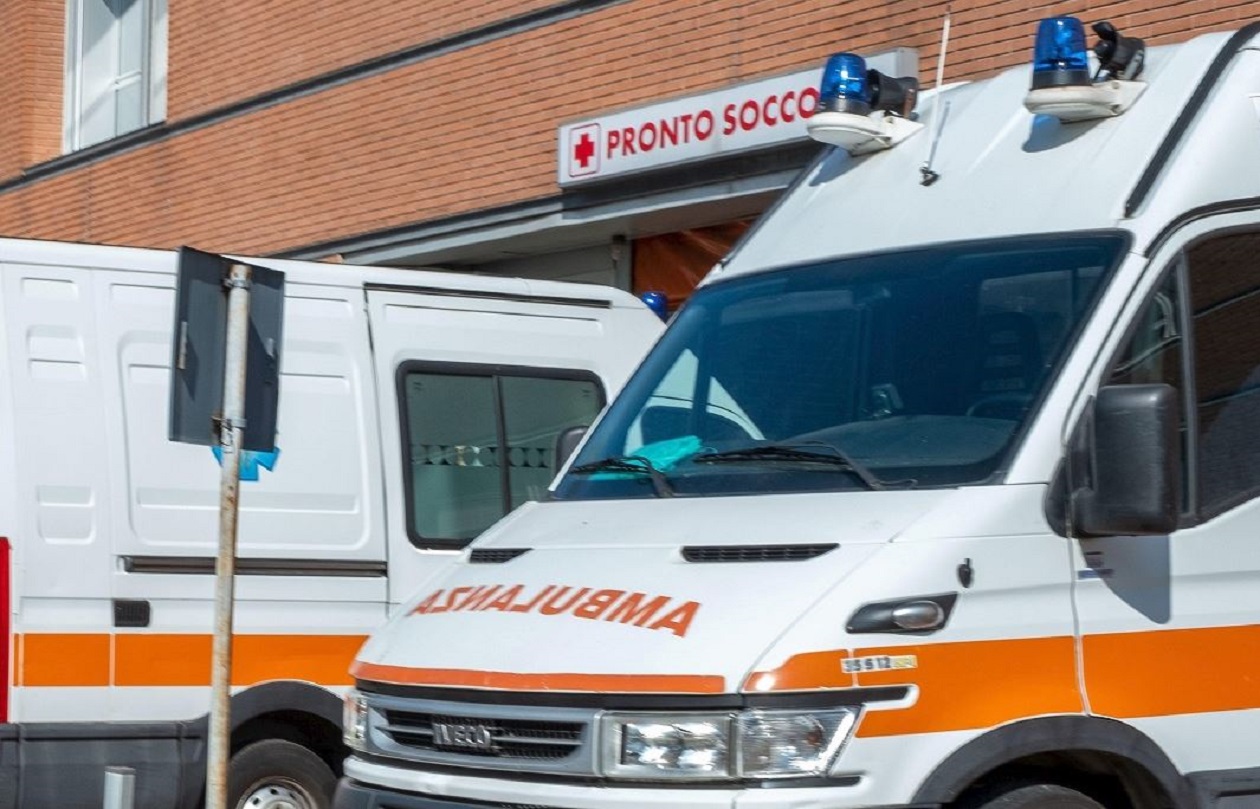 https://static.adhubmedia.com/notizie_it/wp-content/uploads/2026/08/grave-tragedia-della-strada-a-casalbuttano-morta-una-donna-diversi-feriti-46546598.jpg