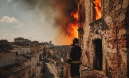 Incendi a Ginosa: evacuazioni e interventi dei vigili del fuoco