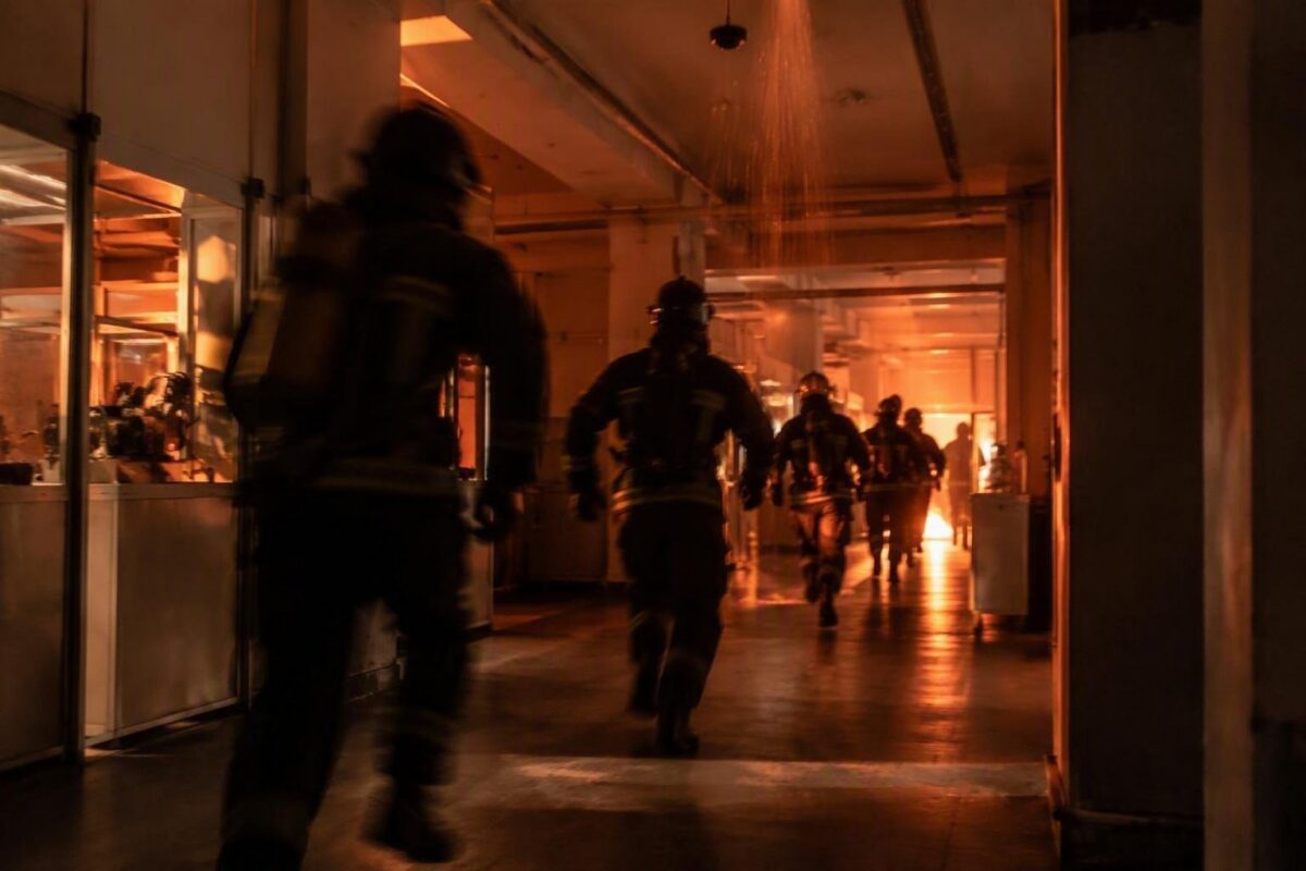 Incendio a TsNIIMash: evacuazione e operazioni spaziali sotto controllo
