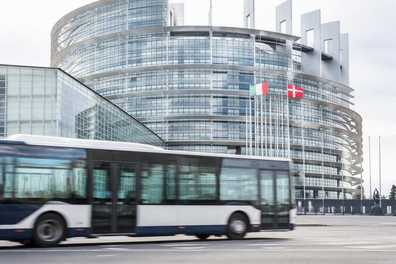 https://static.adhubmedia.com/notizie_it/wp-content/uploads/2026/08/italia-e-danimarca-insieme-contro-limmigrazione-incontrollata-le-proposte-concrete-az-1786529622.jpg