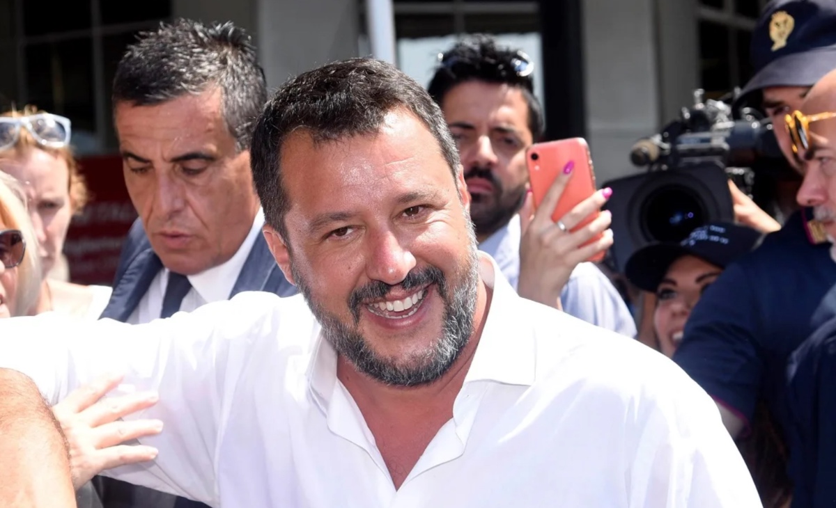 https://static.adhubmedia.com/notizie_it/wp-content/uploads/2026/08/la-lega-chiede-le-dimissioni-di-matteo-salvini-terremoto-politico-133a868f.jpg