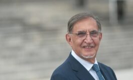 001-parole-grosse-tra-i-due-politici-si-infiamma-aula