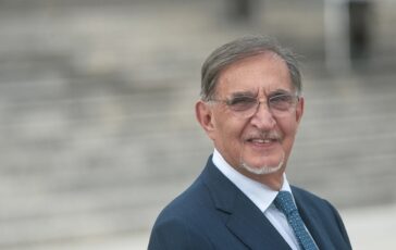 001-parole-grosse-tra-i-due-politici-si-infiamma-aula