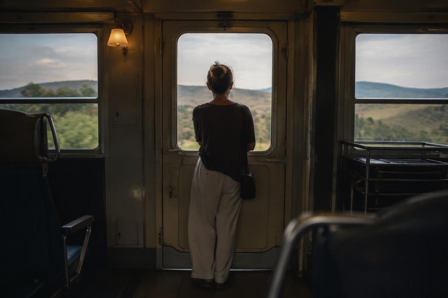 https://static.adhubmedia.com/notizie_it/wp-content/uploads/2026/08/lincontro-casuale-in-treno-che-ha-cambiato-la-vita-di-eleonora-pedron-az-1786217515.jpg