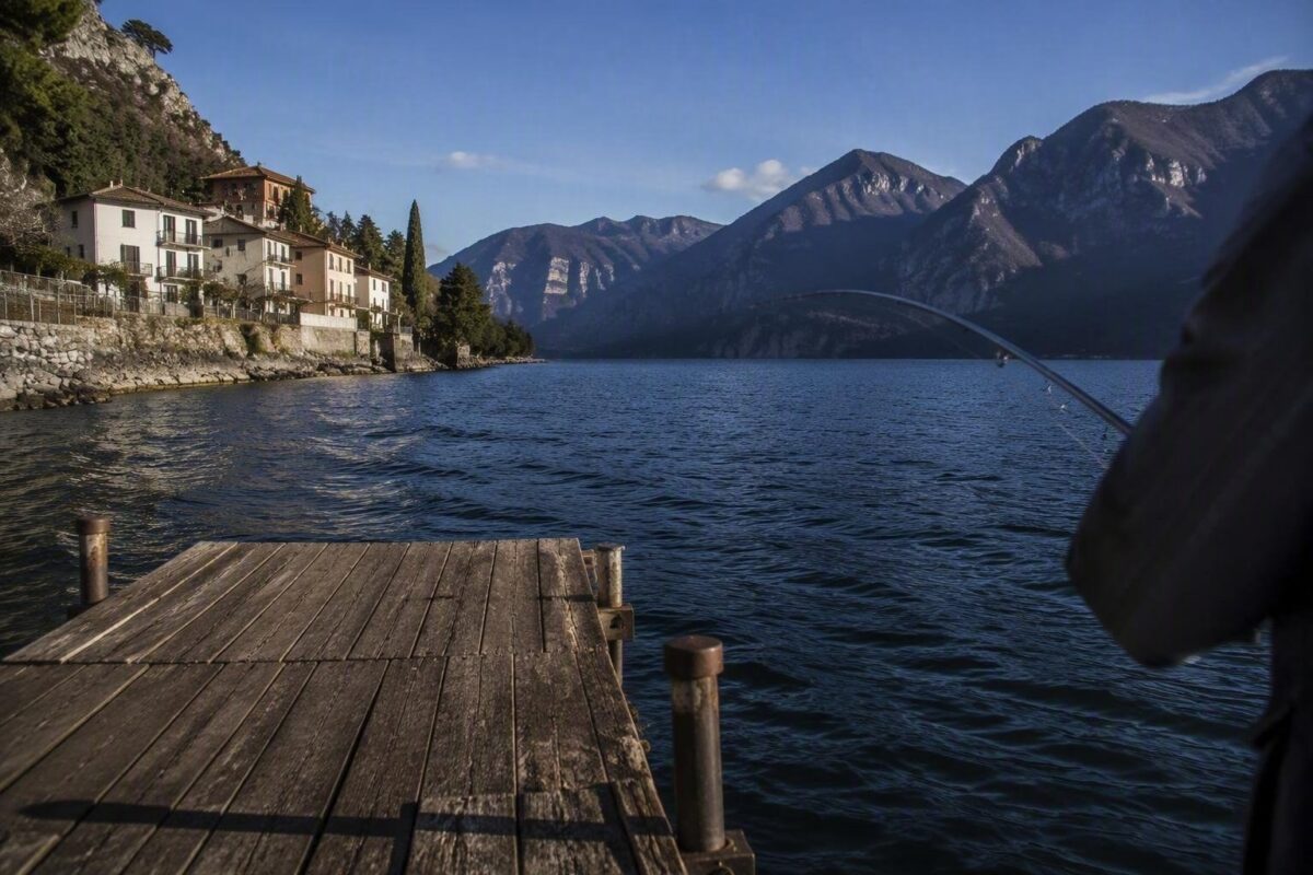 Malgrate, giovane annegato nel lago di Como durante improvviso maltempo
