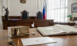 Opposizione russa in pericolo: la condanna di Lev Shlosberg e l'esclusione di Yabloko