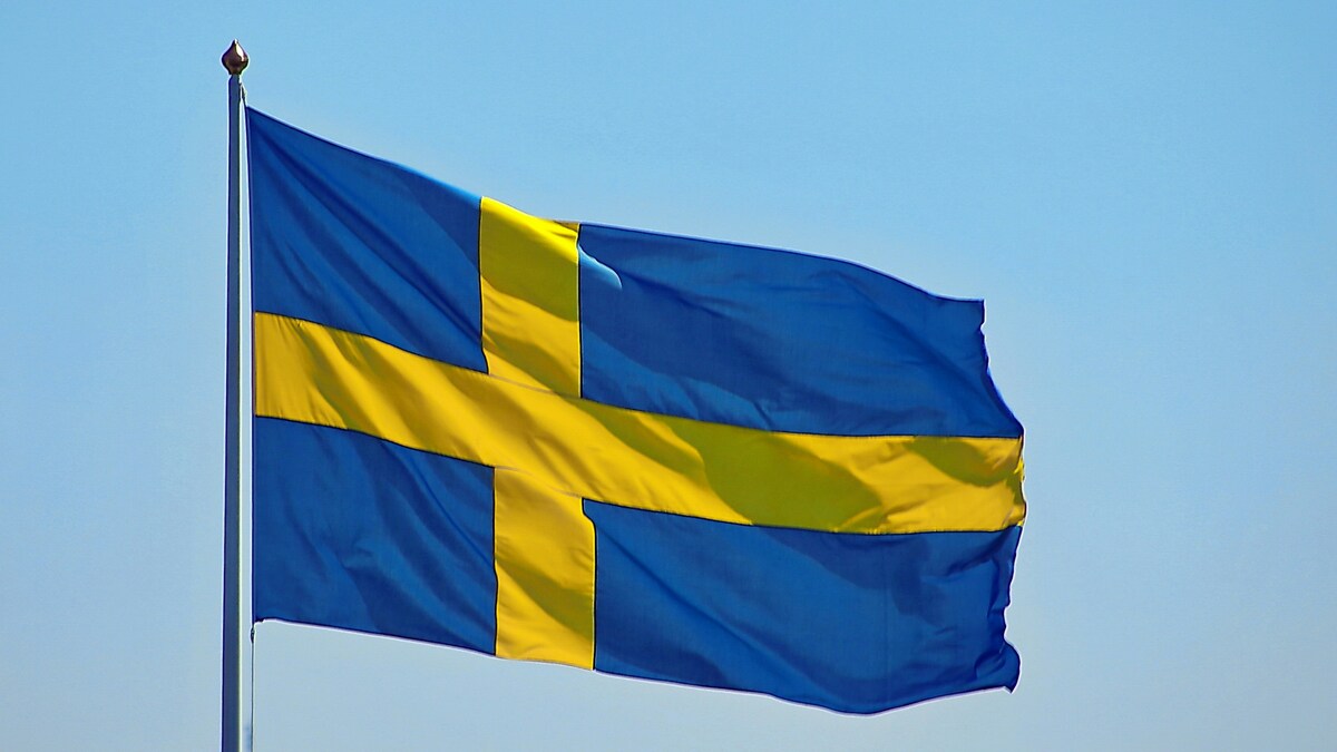 https://static.adhubmedia.com/notizie_it/wp-content/uploads/2026/08/svezia-vedova-costretta-a-lasciare-il-paese-2db38210.jpg