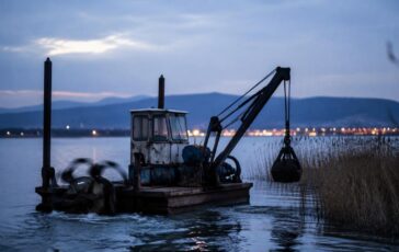 Trasimeno: taglio canneto, dragaggi e nuove risorse per la tutela del lago