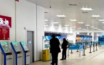 Aeroporti hub silenziosi Venezia modello italiano meno annunci e piu digitale 364x230