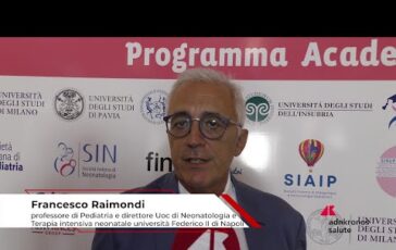 Alimentazione neonatologo Raimondi ‘nutrizione e medicina soprattutto per i pazienti piu critici 364x230