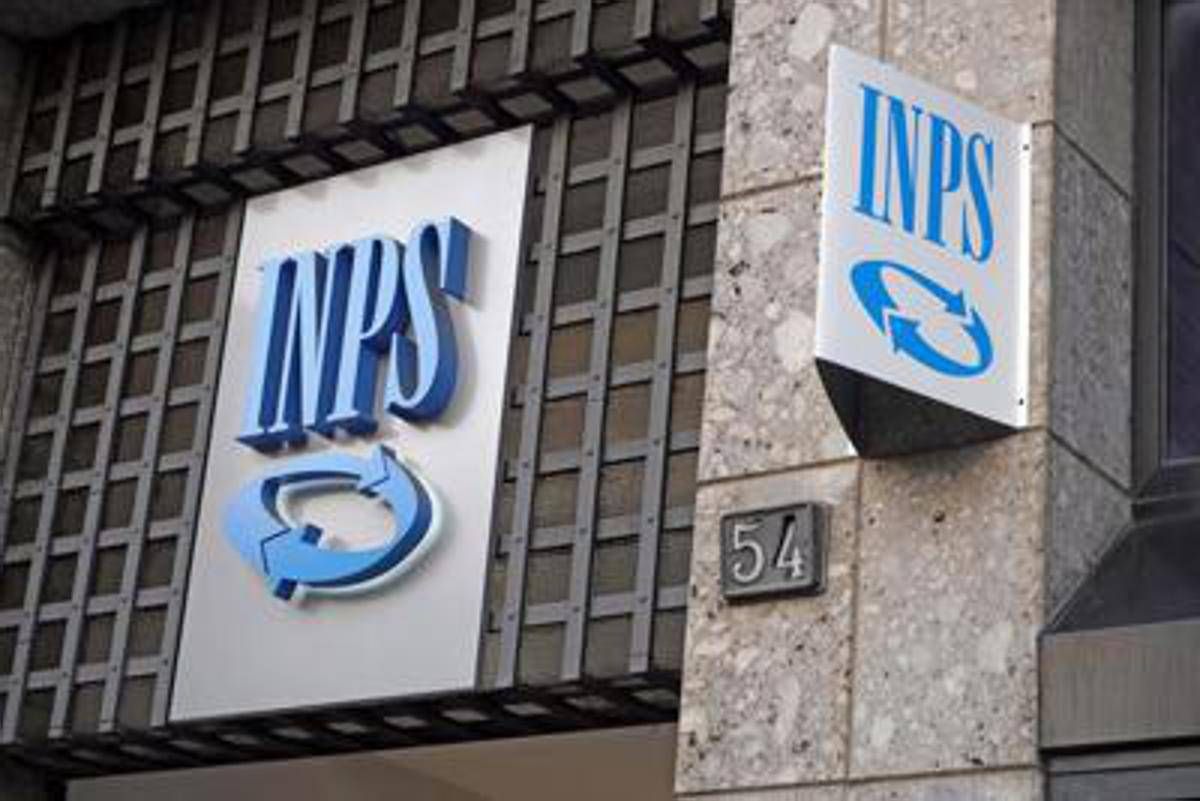 Assegno unico universale, Inps: "Emerse 4.000 Dichiarazioni sostitutive sospette"