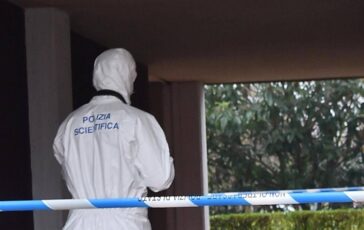Bitonto cadavere di un uomo abbandonato sulla rampa daccesso del pronto soccorso 364x230