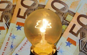 bollette addebiti gonfiati e contratti fornitura attivati senza consenso come dire stop alle truffe 2