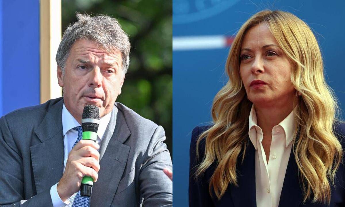 Bollo auto, Renzi contro Meloni: "Mi diede del venditore di pentole, si scusi". Lei: "Bravo, hai scoperto differenza tra annunciare e realizzare"