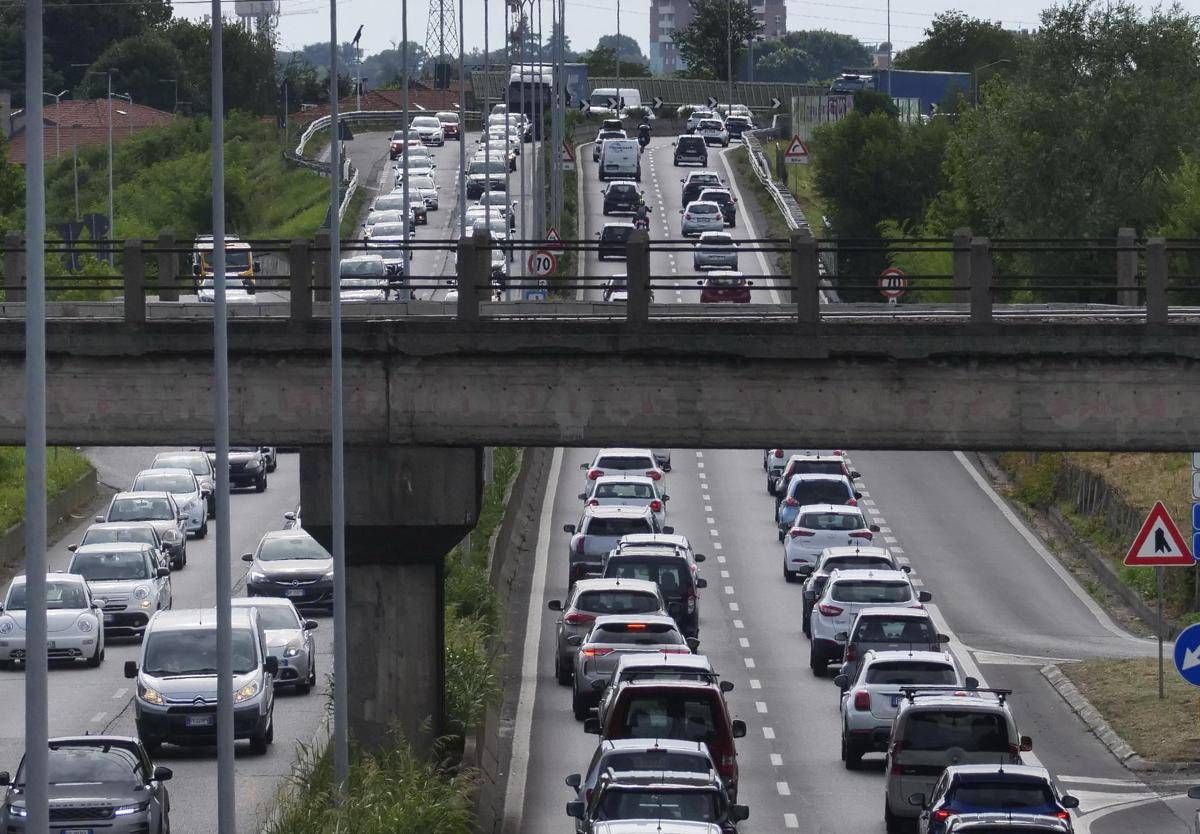 Bollo auto, Ue valuterà esenzione: "Fondi Pnrr basati sui risultati"