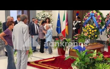 Bonino Fini alla camera ardente Politica piu povera senza di lei 364x230