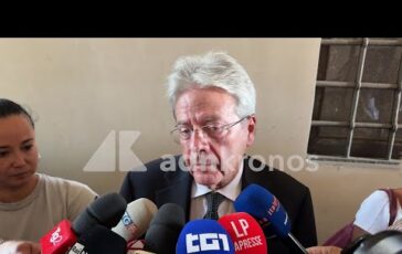 Bonino Gentiloni Esempio di coraggio una voce unica 364x230