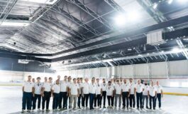 Bozzetti Ffm Grande entusiasmo squadra per la Fiera Ice Arena 265x160