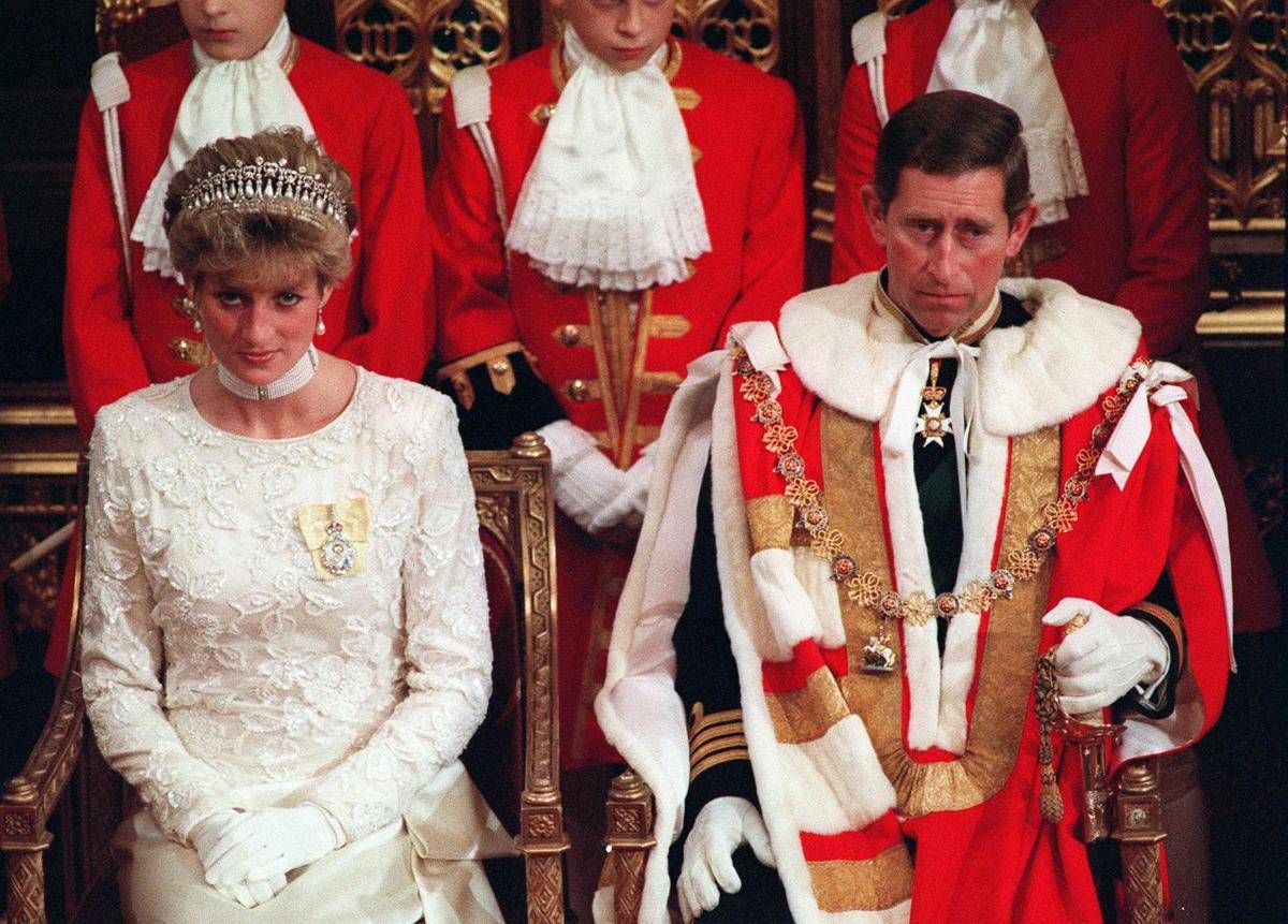 Buckingham Palace respinge le accuse del fratello di Lady Diana: "Il dolore può offuscare la memoria"