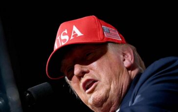 Canada membro associato Ue Trump minaccia dazi pesanti e stop a scambi commerciali con Europa 364x230
