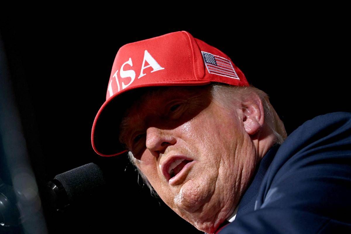 Canada "membro associato" Ue, Trump minaccia dazi pesanti e stop a scambi commerciali con Europa