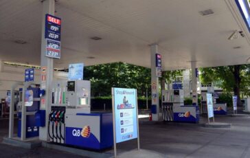 Caro carburanti anche Q8 mette un tetto ai prezzi di benzina e diesel 364x230