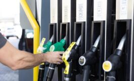 Caro carburanti scatta il tetto ai prezzi Eni e IP abbassano benzina e diesel 265x160