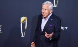 Caso Ed Sheeran Robert Kraft Mi ha chiesto di donare 2 milioni di dollari per aiuti a Gaza 265x160