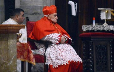 colpo nellappartamento del cardinale ernest simoni a firenze muro sfondato e 30 mila euro di bottino 2