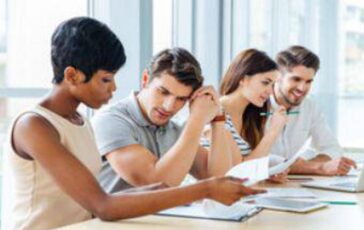 Consulenti del lavoro ecco lesercito silenzioso dei rimpatriati 4 giovani su 10 tornano dopo avere lasciato lItalia non solo per una retribuzione migliore 364x230