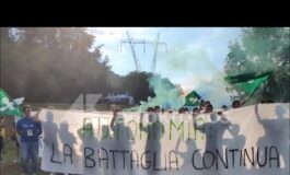Cori sulla remigrazione e sfotto a Ranucci larrivo dei giovani della Lega a Pontida 265x160