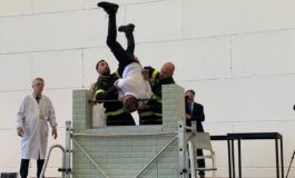 David Rossi oggi la simulazione della defenestrazione Aggredito da almeno due persone. Vinci Verso soluzione del caso 265x160