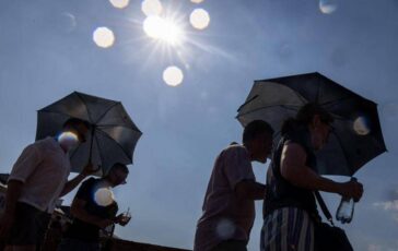 Domenica di sole e gran caldo sullItalia ancora bollini arancioni le citta piu bollenti 364x230