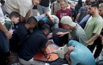 Edificio crolla nella notte a Gaza almeno 11 morti 50 bambini tra le 100 persone intrappolate stavano dormendo 364x230