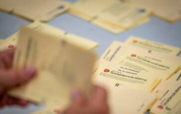 Elezioni in Svezia centrosinistra avanti sfida allultimo voto 364x230