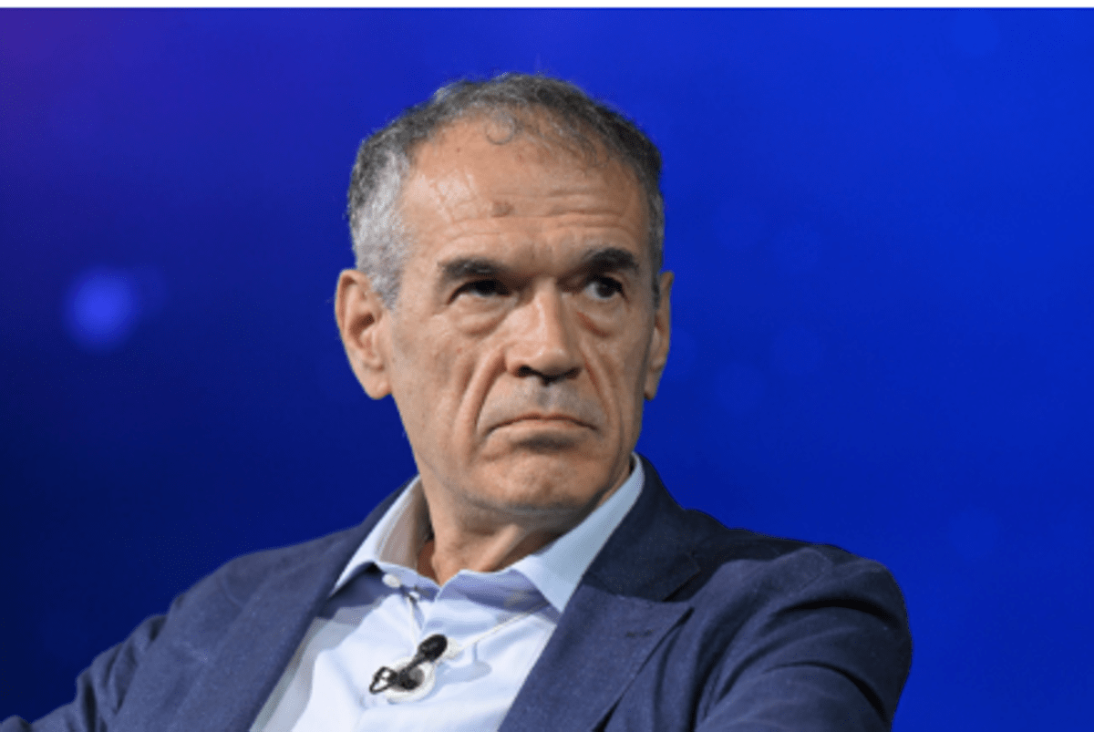 Energia, Cottarelli: "No a tasse sugli extraprofitti, si scoraggiano gli investimenti"