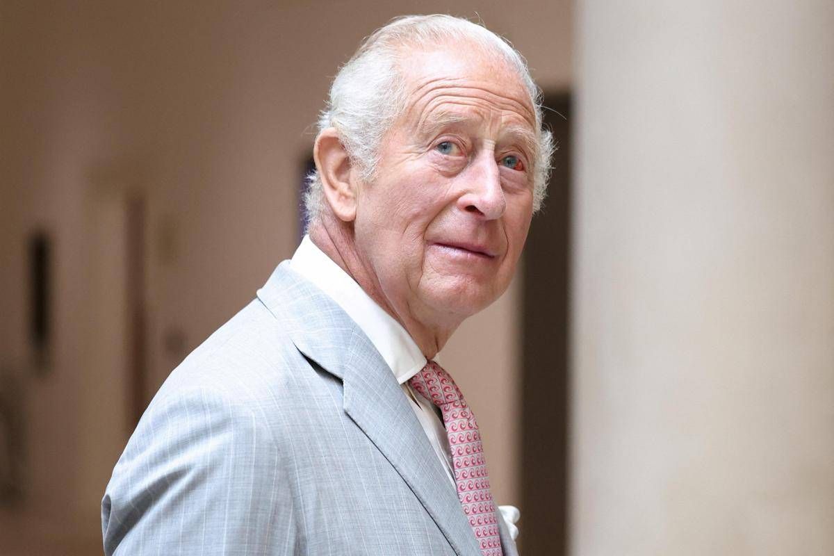 Famiglia reale, il biografo Hardman: "Accuse contro Carlo infondate, era il più scosso per Lady Diana"