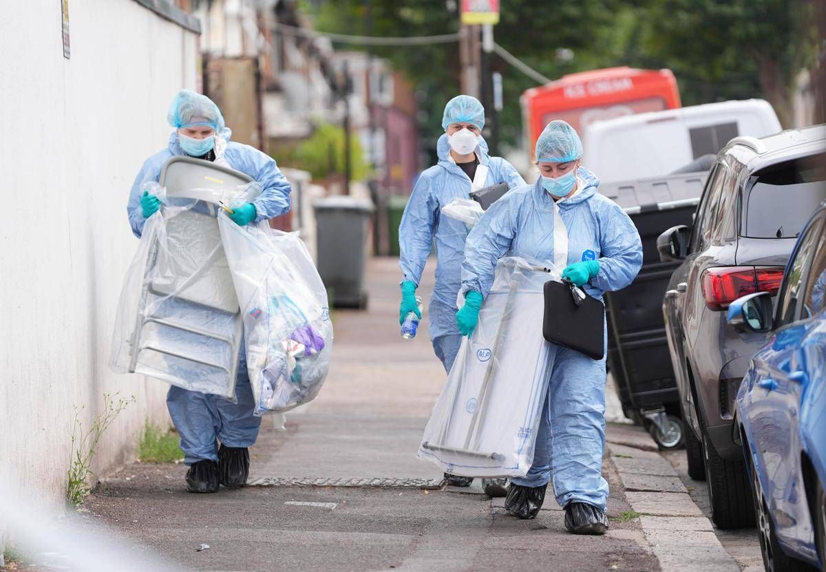 Giallo a Londra, trovato morto Nicholas Brandram: il banchiere era sospettato di essere il "Putney pusher", la storia