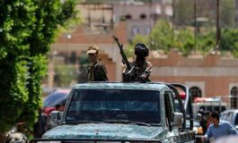Houthi lanciano attacchi contro siti sensibili a Riad e impianti petroliferi a Yanbu in Arabia Saudita 265x160