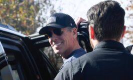Hunter Biden apre alla corsa per la Casa Bianca nel 2028 Forse dovro candidarmi 265x160