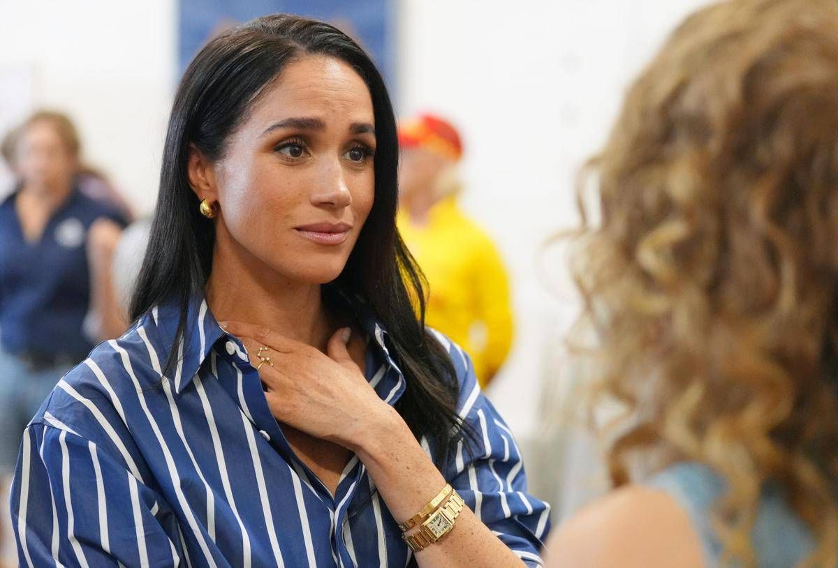 "Il numero di Meghan trapelato dalla chat delle mamme": la possibile causa del ritiro dei figli da scuola dopo soli due giorni