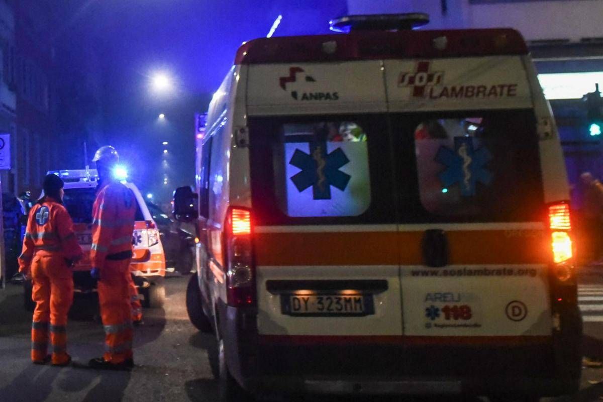 Incidente sulla A21, tir travolge auto ferme per tamponamento: un morto e due feriti gravi