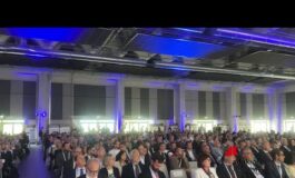 Ingenieros en la encrucijada de la futura sociedad de IA 5.0 y reformas en el centro del 70.º Congreso Nacional 265x160