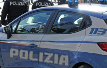 Inneggiava a neonazismo e jihad 16enne fermato 364x230