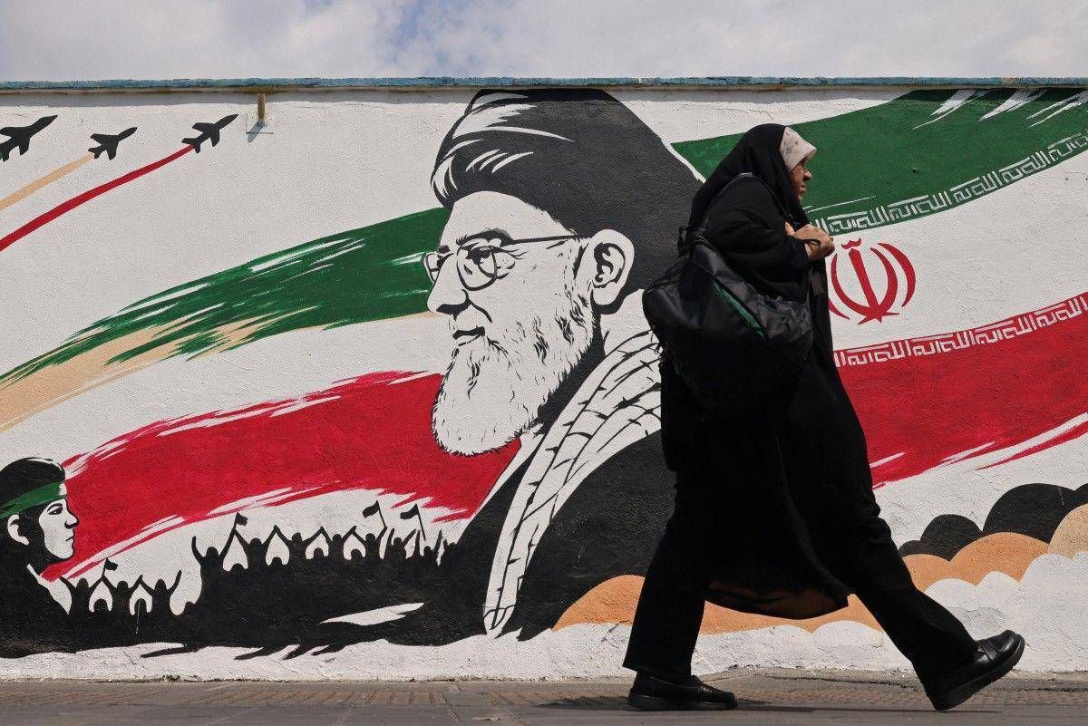 Iran, Nyt: "Teheran propone a Usa piano 7 giorni per fine guerra e riapertura Hormuz"