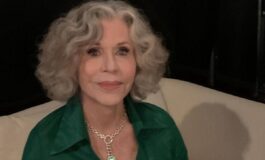 Jane Fonda contro Trump Tempi spaventosi e pericolosi negli Usa fermiamo lautoritarismo 265x160