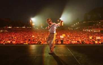 Jovanotti gladiatore col sorriso al Circo Massimo Il pessimismo e un lusso che non posso permettermi 364x230