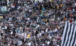 Juve Atalanta curva bianconera non rispetta minuto di silenzio per Mazzola e volta le spalle al campo 265x160