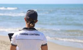 La Spezia donna resta bloccata per ore su uno scoglio in mare Labbiamo salvata era in ipotermia 265x160